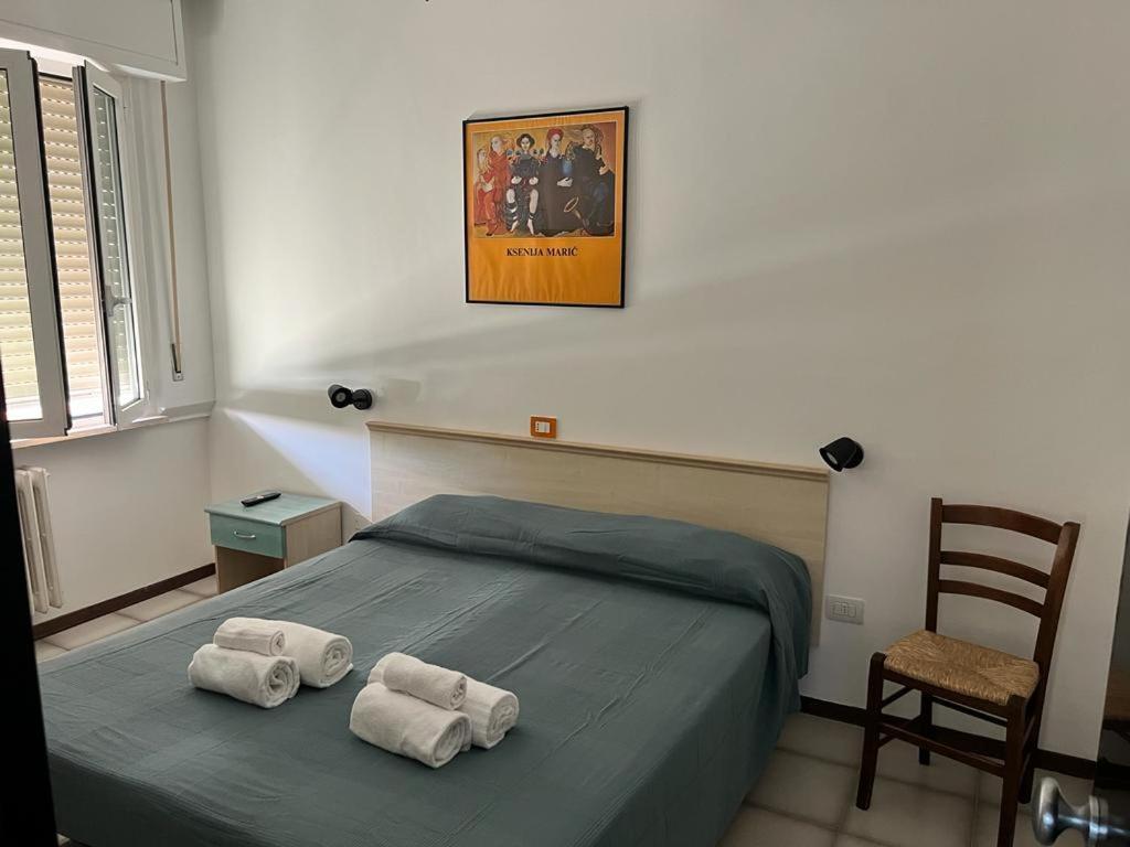 Ubika Hotel Porto San Giorgio Esterno foto