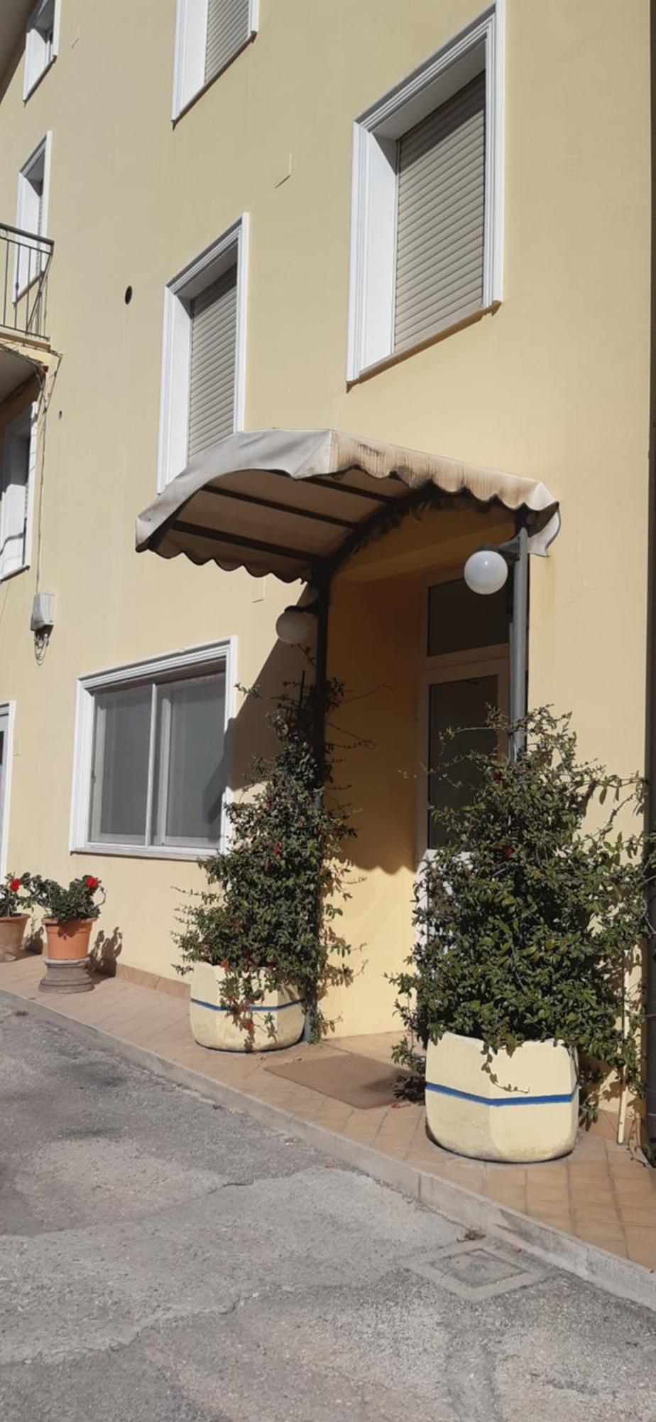 Ubika Hotel Porto San Giorgio Esterno foto