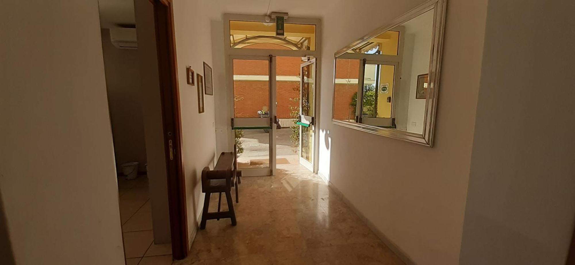 Ubika Hotel Porto San Giorgio Esterno foto